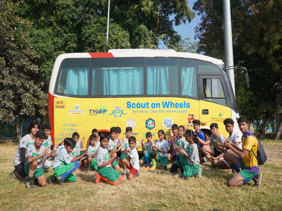 Scout on wheel
